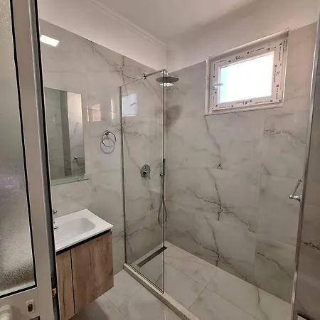 Apartmán Albania Cozy & Affordable Near Center